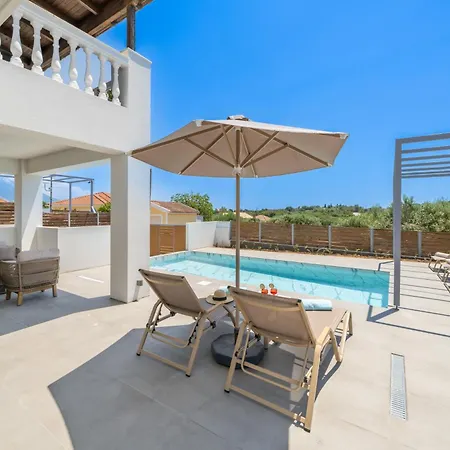 Areti Villa Dhorizata